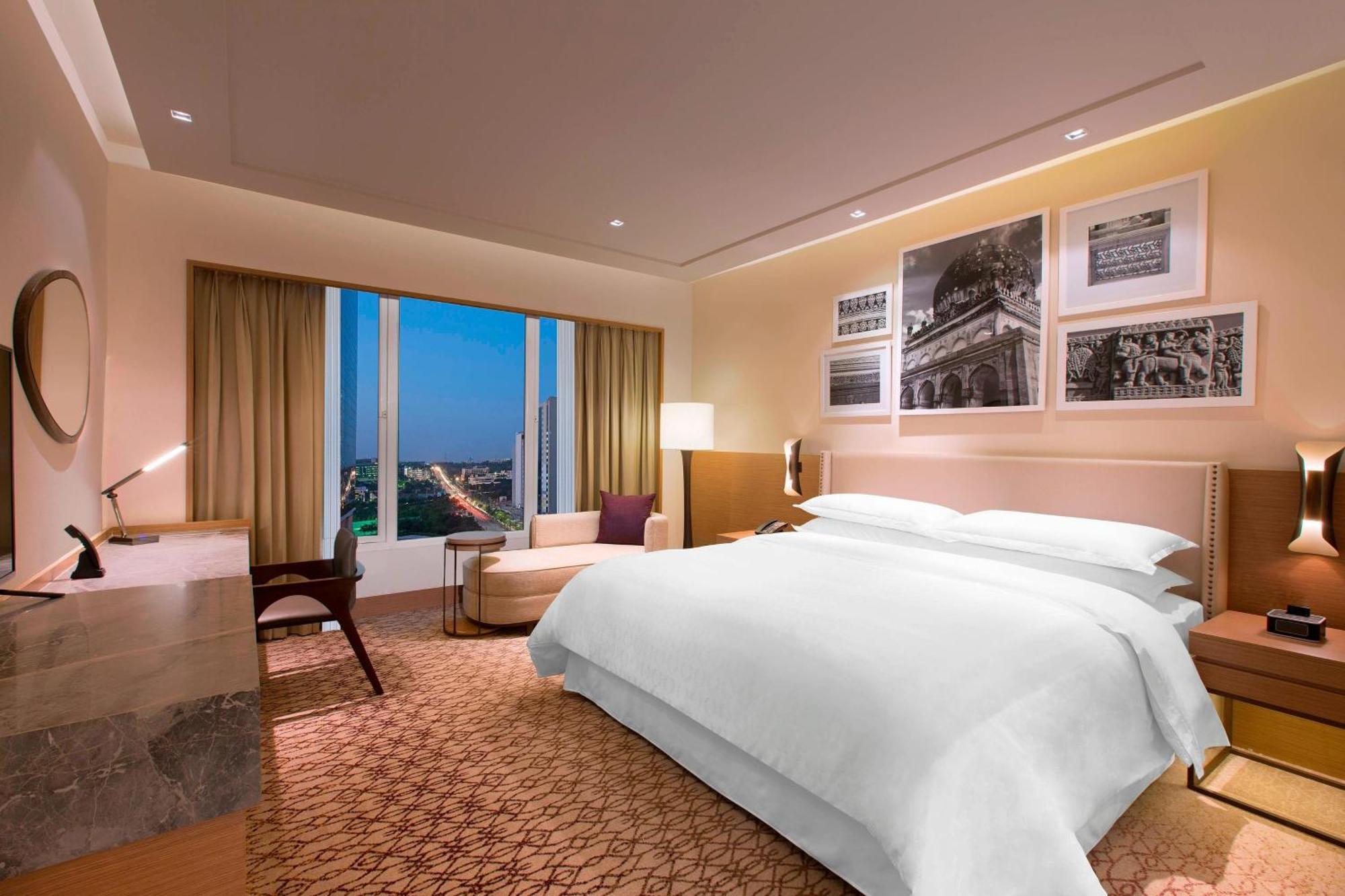 Sheraton Hyderabad Hotel Екстериор снимка