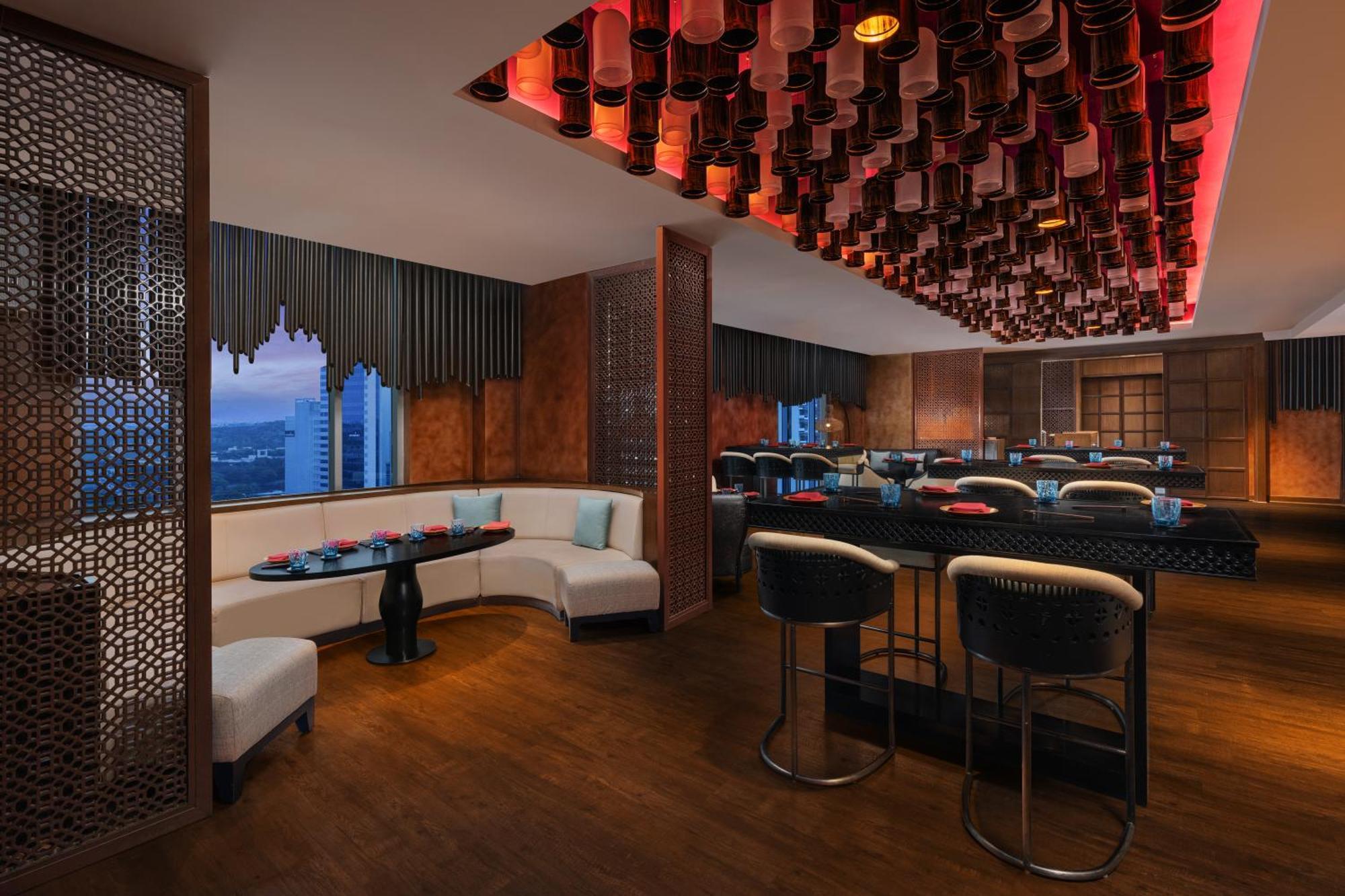 Sheraton Hyderabad Hotel Екстериор снимка